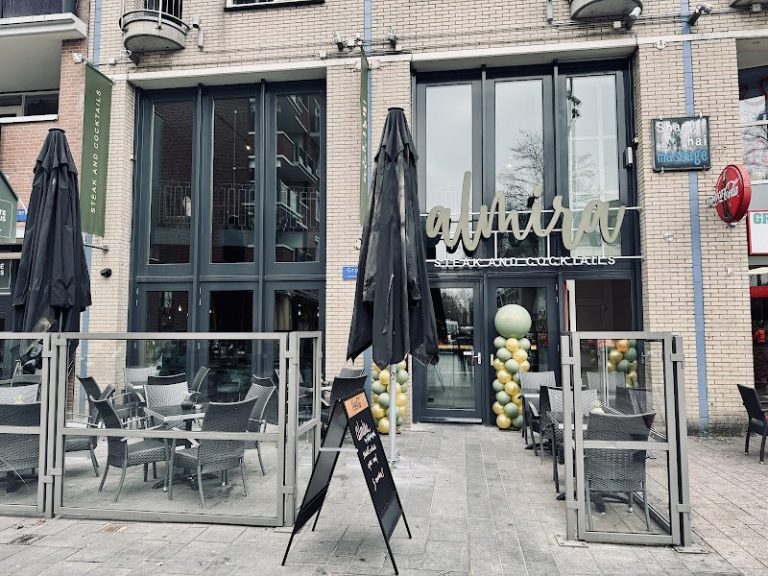 Almira – Steak and cocktails Almere — restaurant in Almere